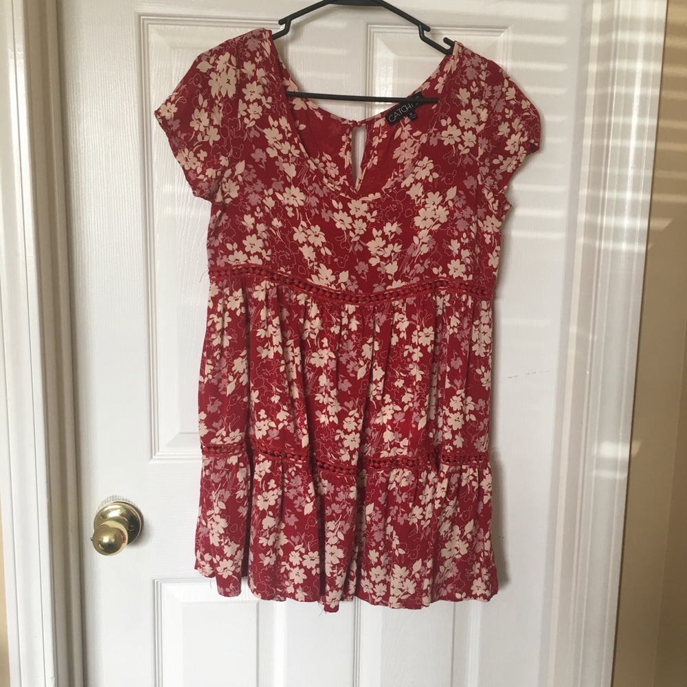 Spring/Summer Floral Top - Picture 2 of 4